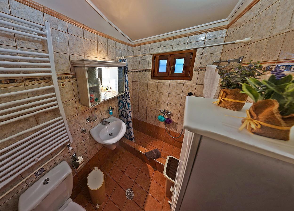 Holiday home The Stonehouse Keramidhion